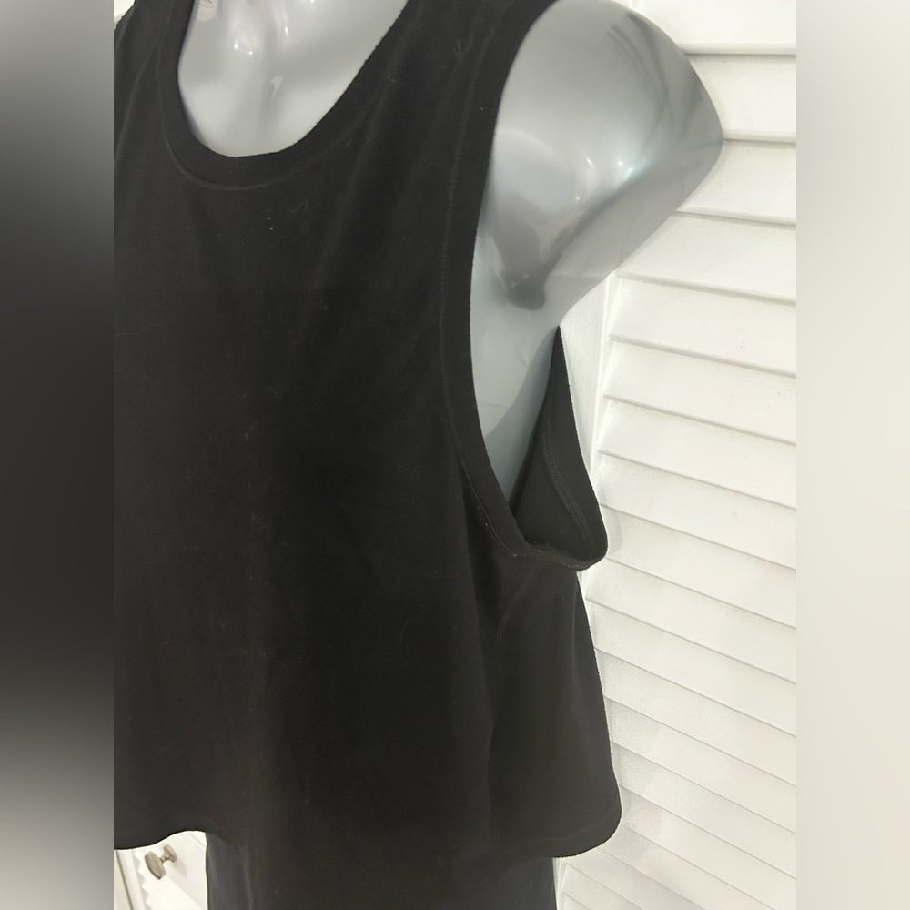 90 degrees top black medium sleeveless